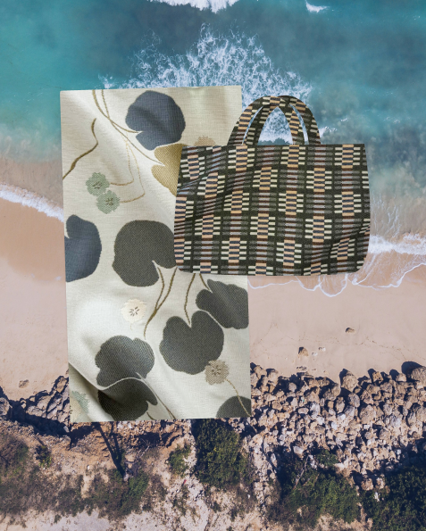 What's In My Beach Bag?