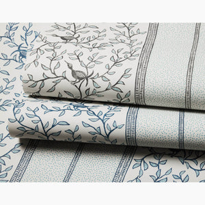 Canopy Indigo Wallpaper