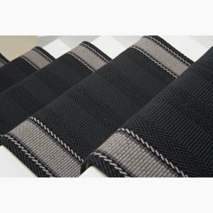 Henley Soft Black Rug