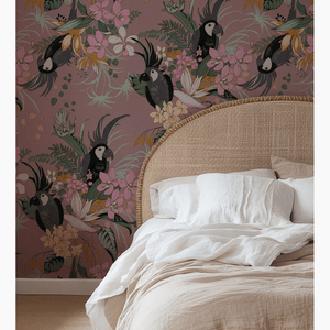 The Perfect Parrot Featheringtons Wallpaper