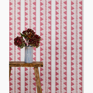 Una Berry Blush Wallpaper