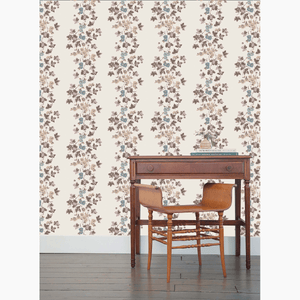 Wynn Liliac Wallpaper
