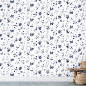 Botanical Blue on White Wallpaper