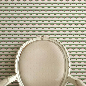 Scallops Green Wallpaper