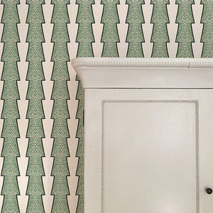 Spot & Arrow Green Wallpaper