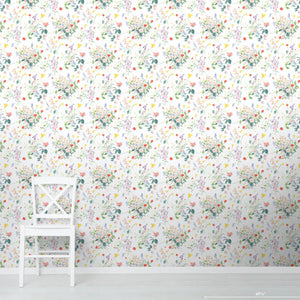 Flora White Wallpaper